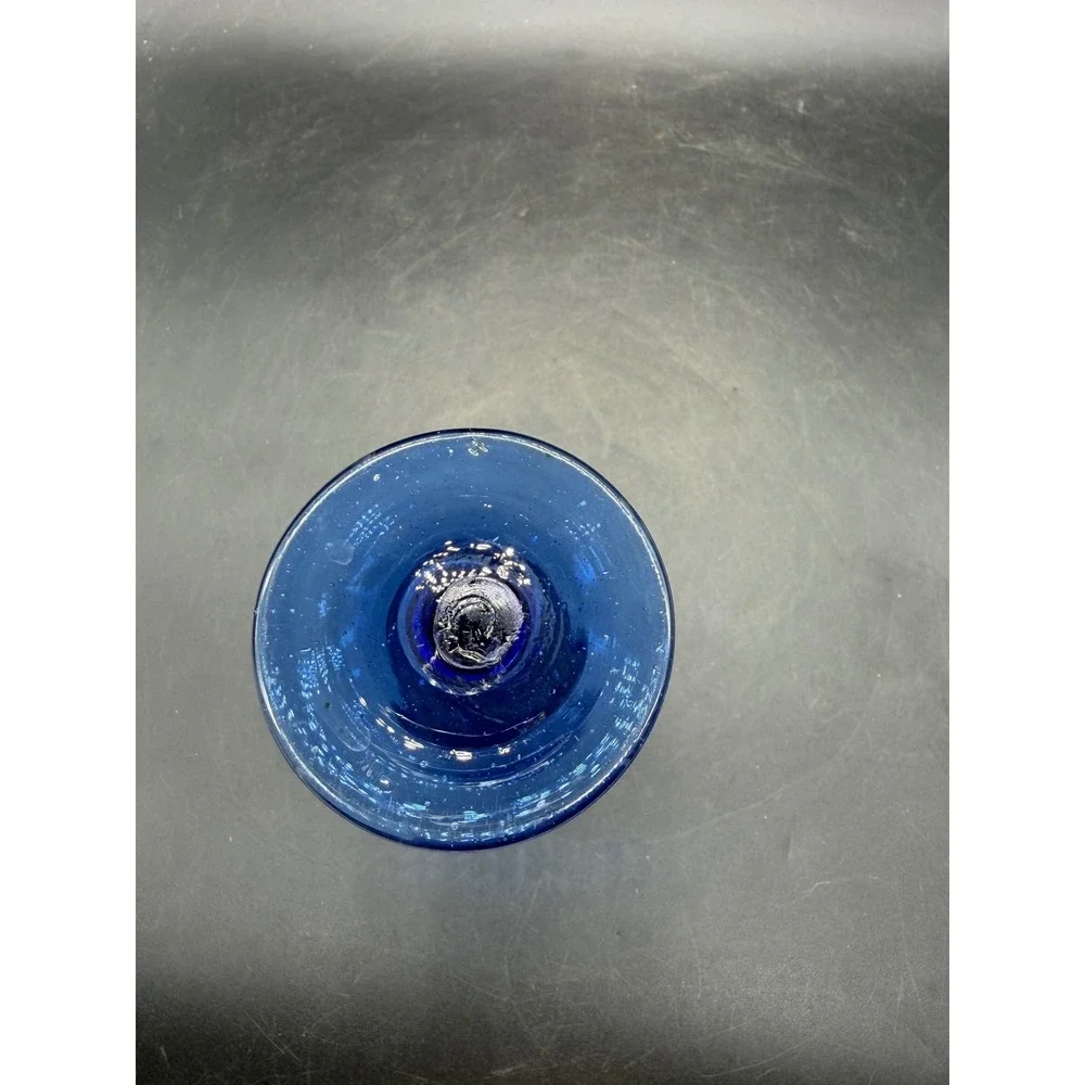 Vintage Cobalt Blue Hand Blown Glass Swirl Optic Bud Vase Pedestal Base 5.25